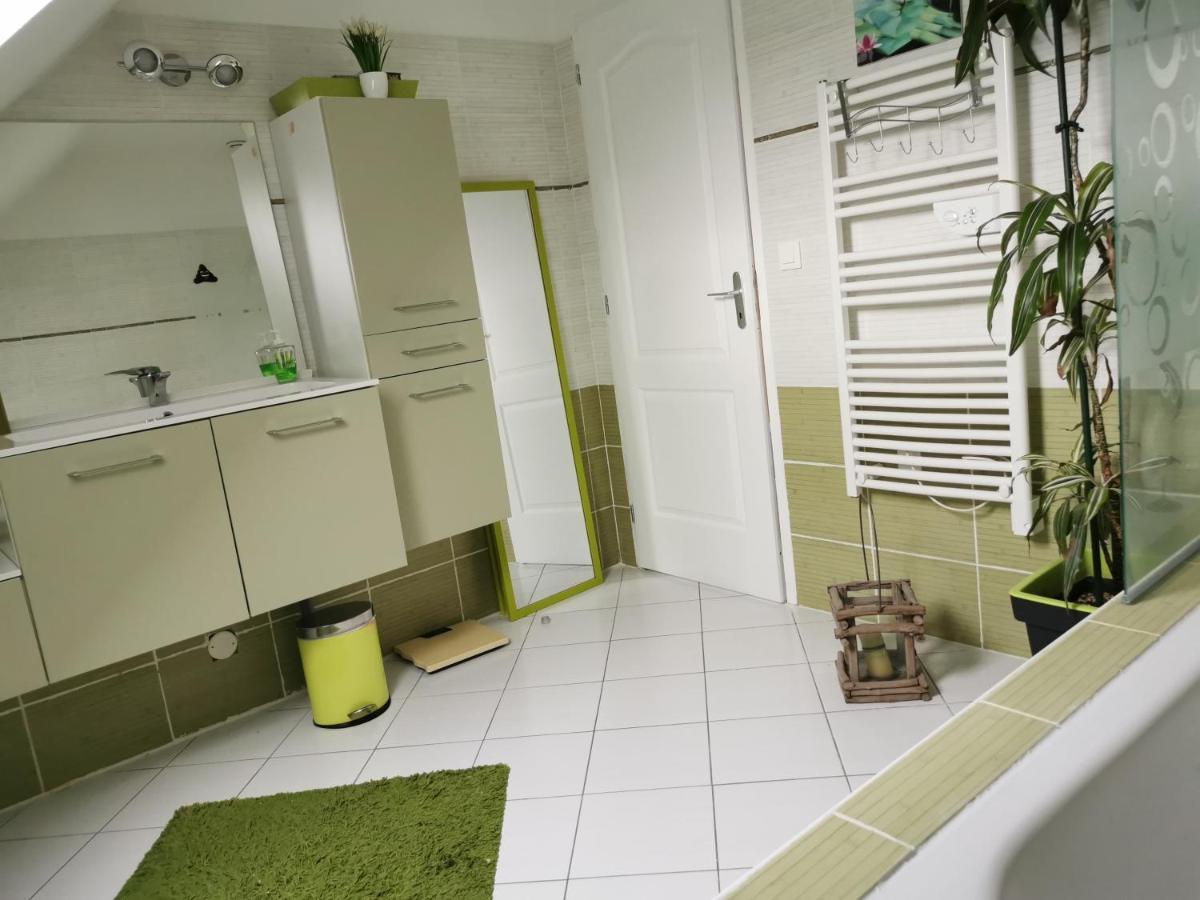 Bed and Breakfast laurilia Saint-Romain-sur-Cher Exterior foto